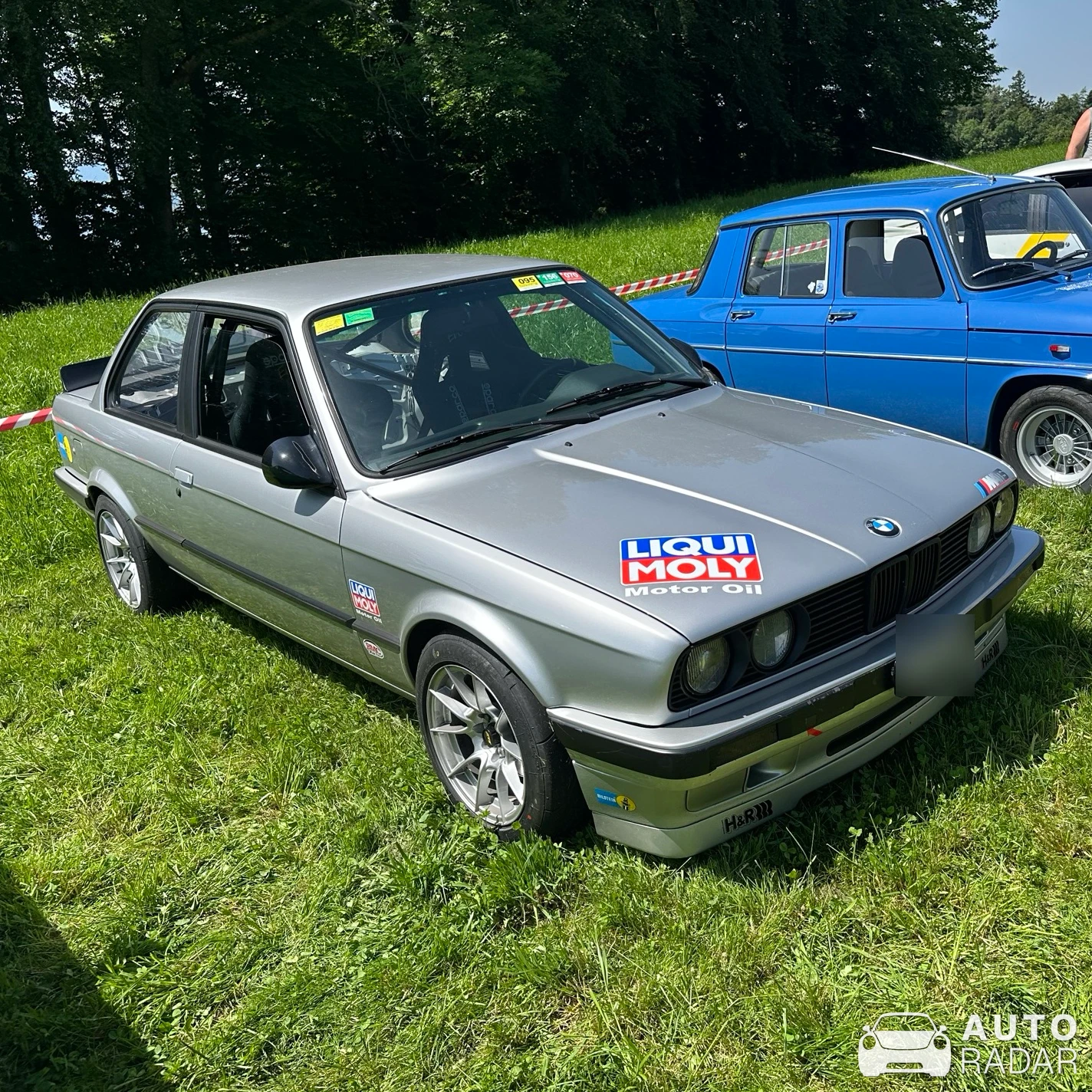 BMW 3 Series E30 Coupé spotted in Dürnten