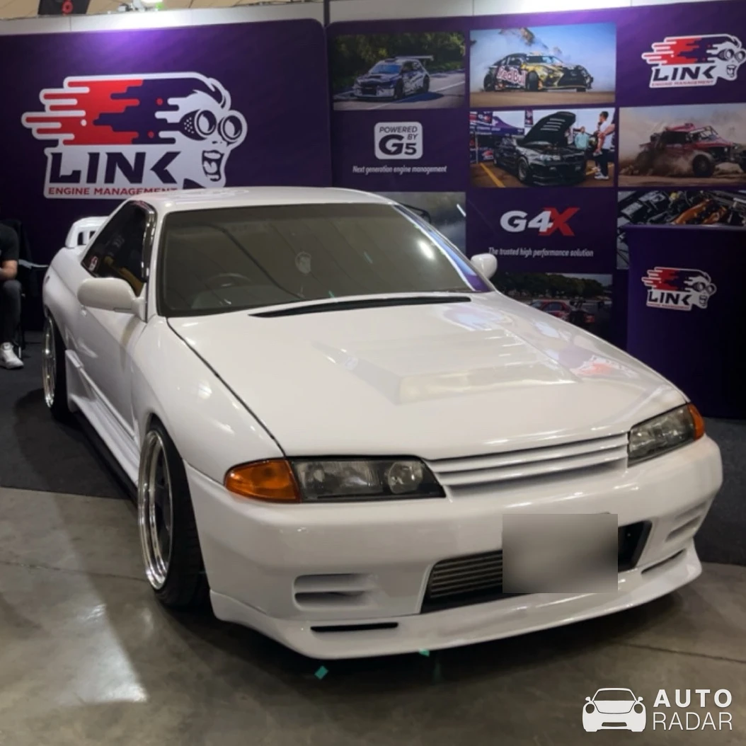 Nissan Skyline R32 GT-ST spotted in Flemington