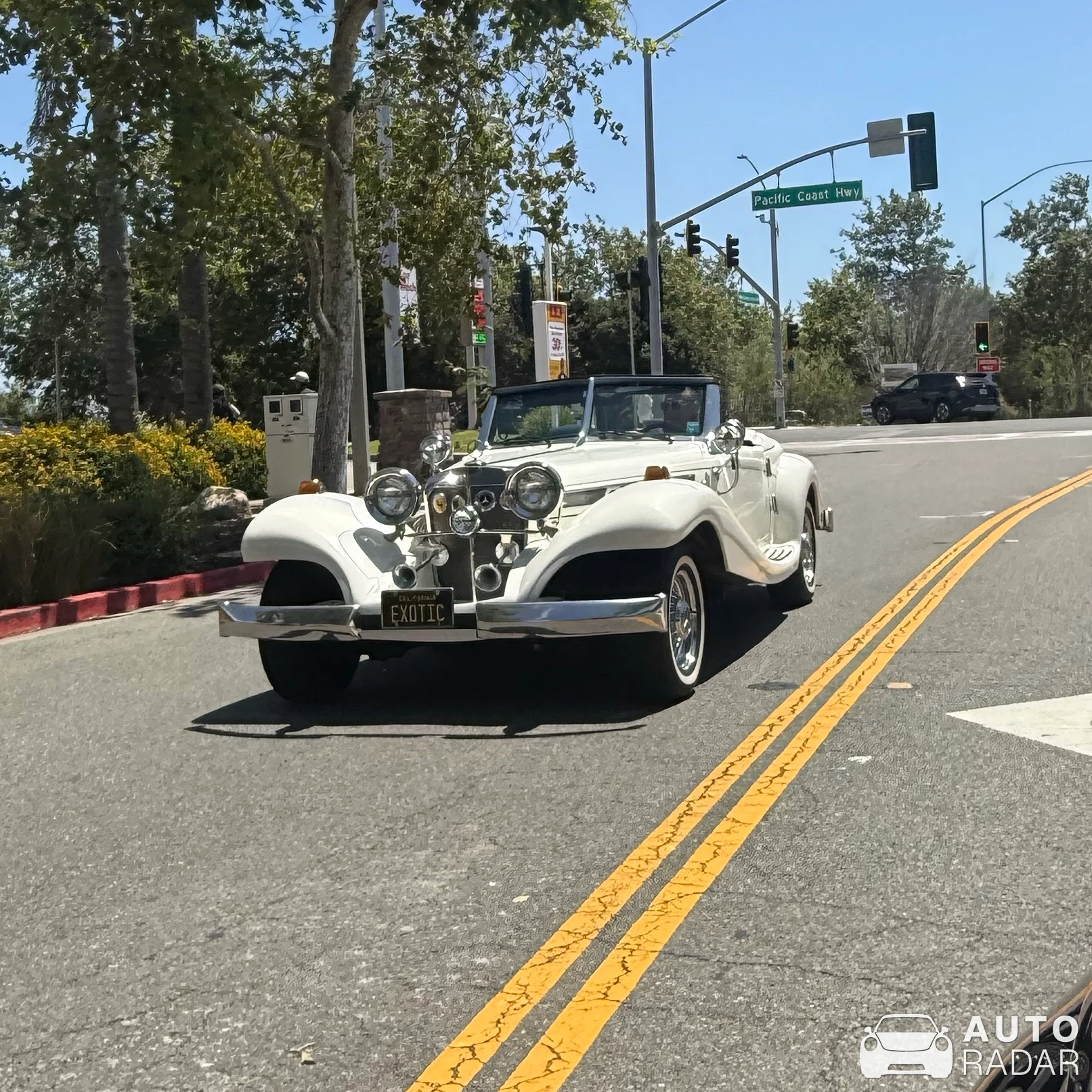 Mercedes-Benz 500K spotted in Malibu