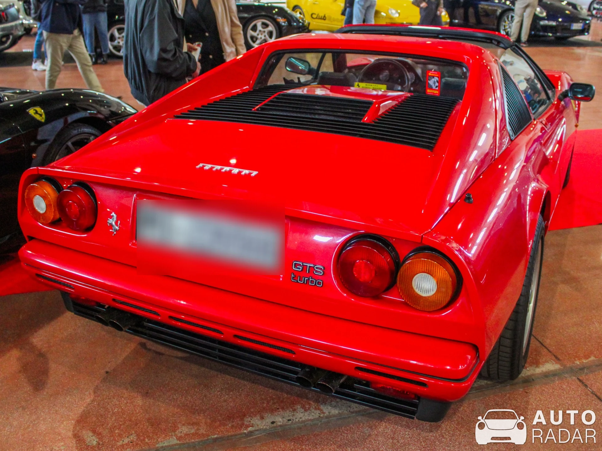 Ferrari GTS Turbo spotted in Fascia d'Oro