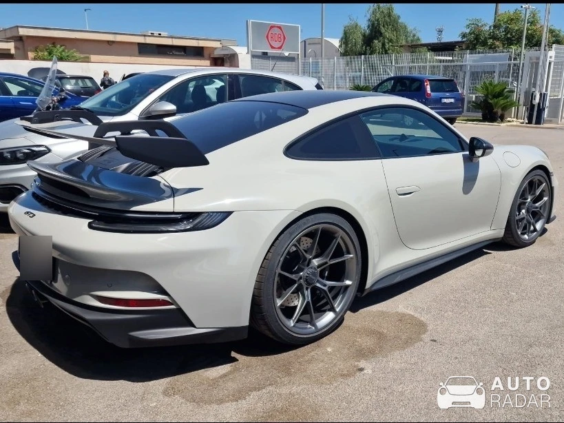 Porsche 992 GT3 MkI spotted in Bari, Italy