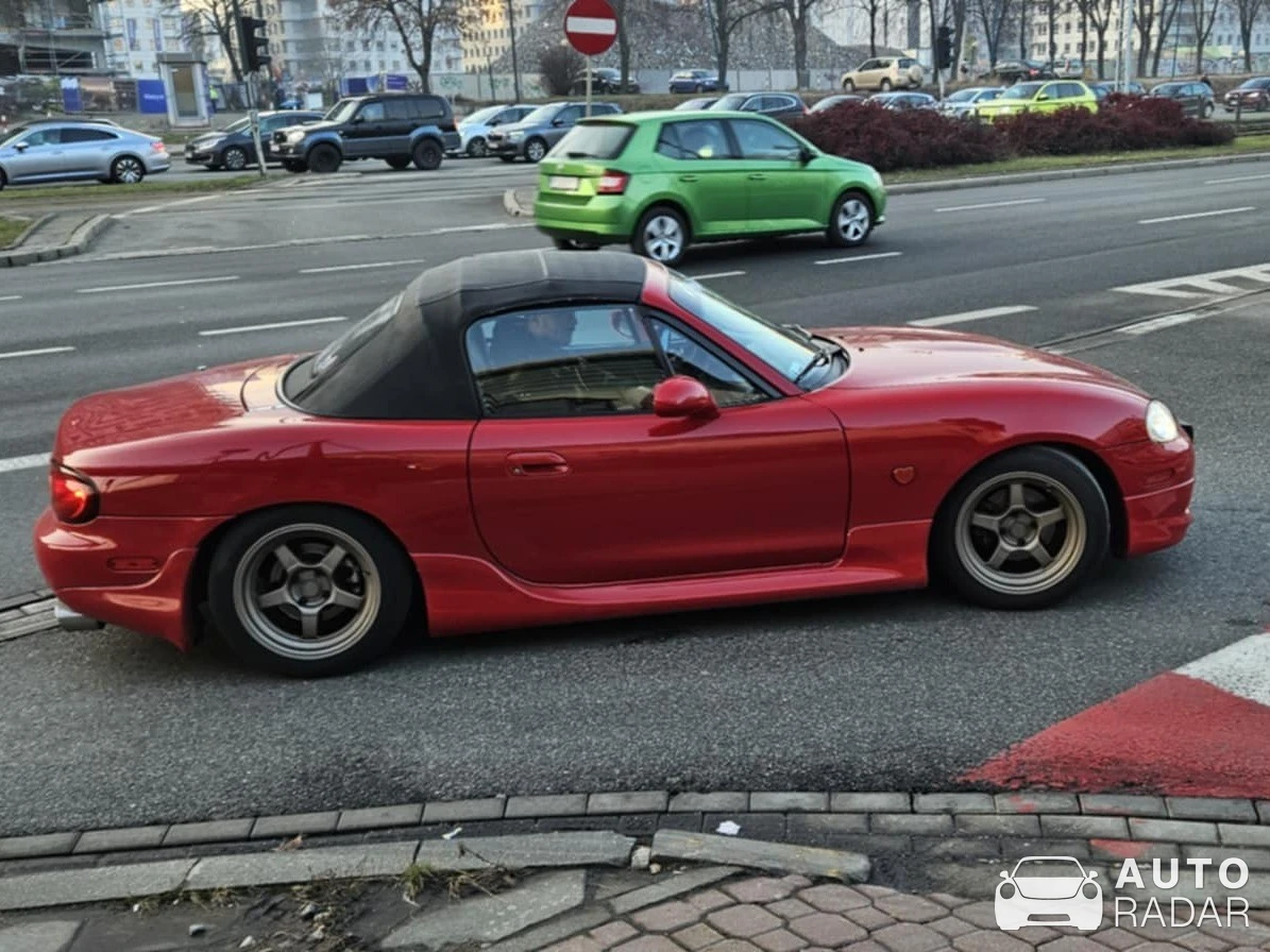 Mazda MX-5 NB spotted in Warszawa, Polska