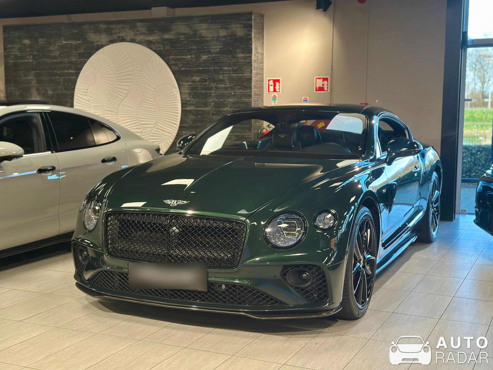 Bentley Continental GT V8 2020 Mulliner spotted in Houten