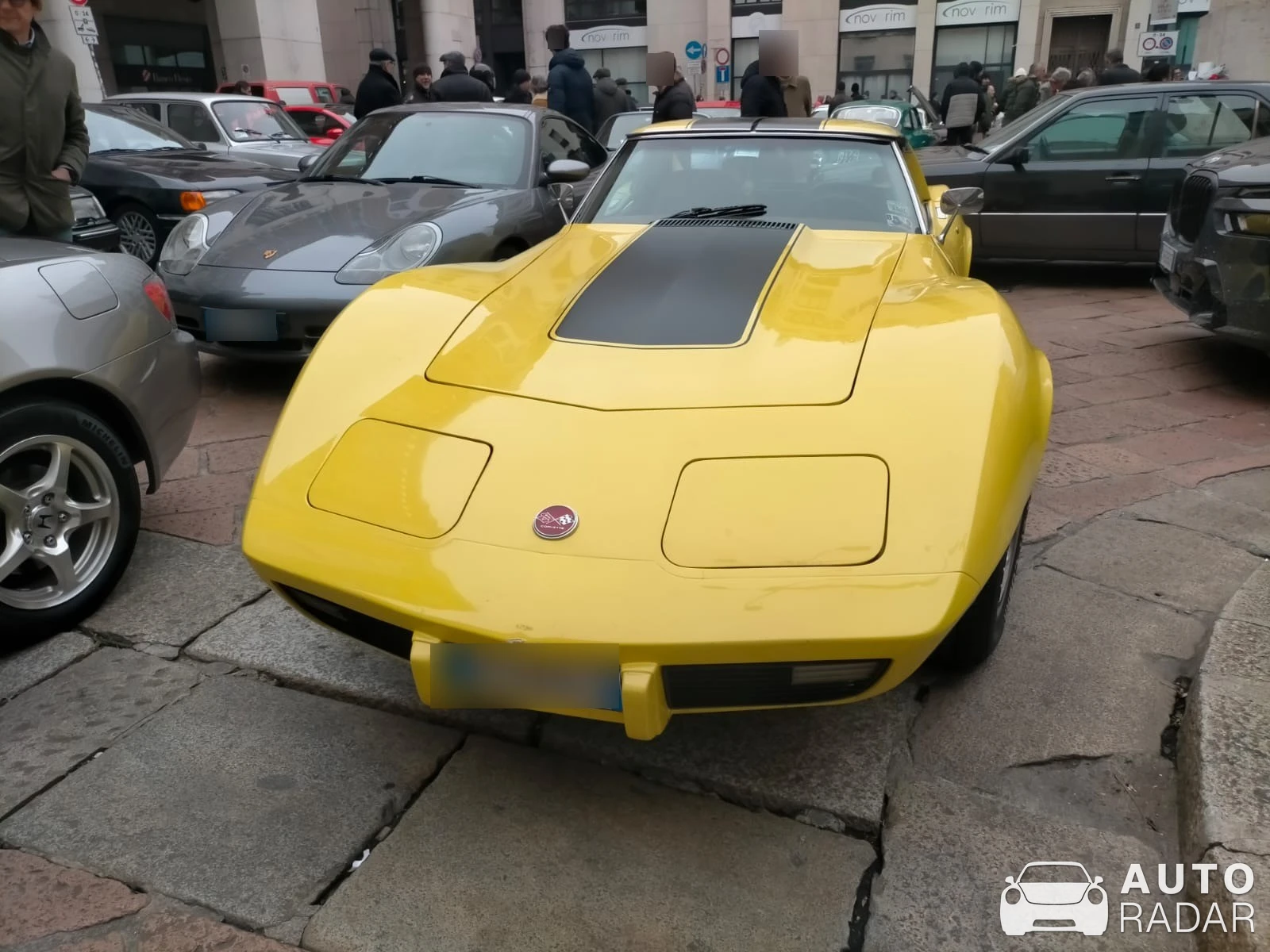 Chevrolet Corvette C3 spotted in Milano, Italy