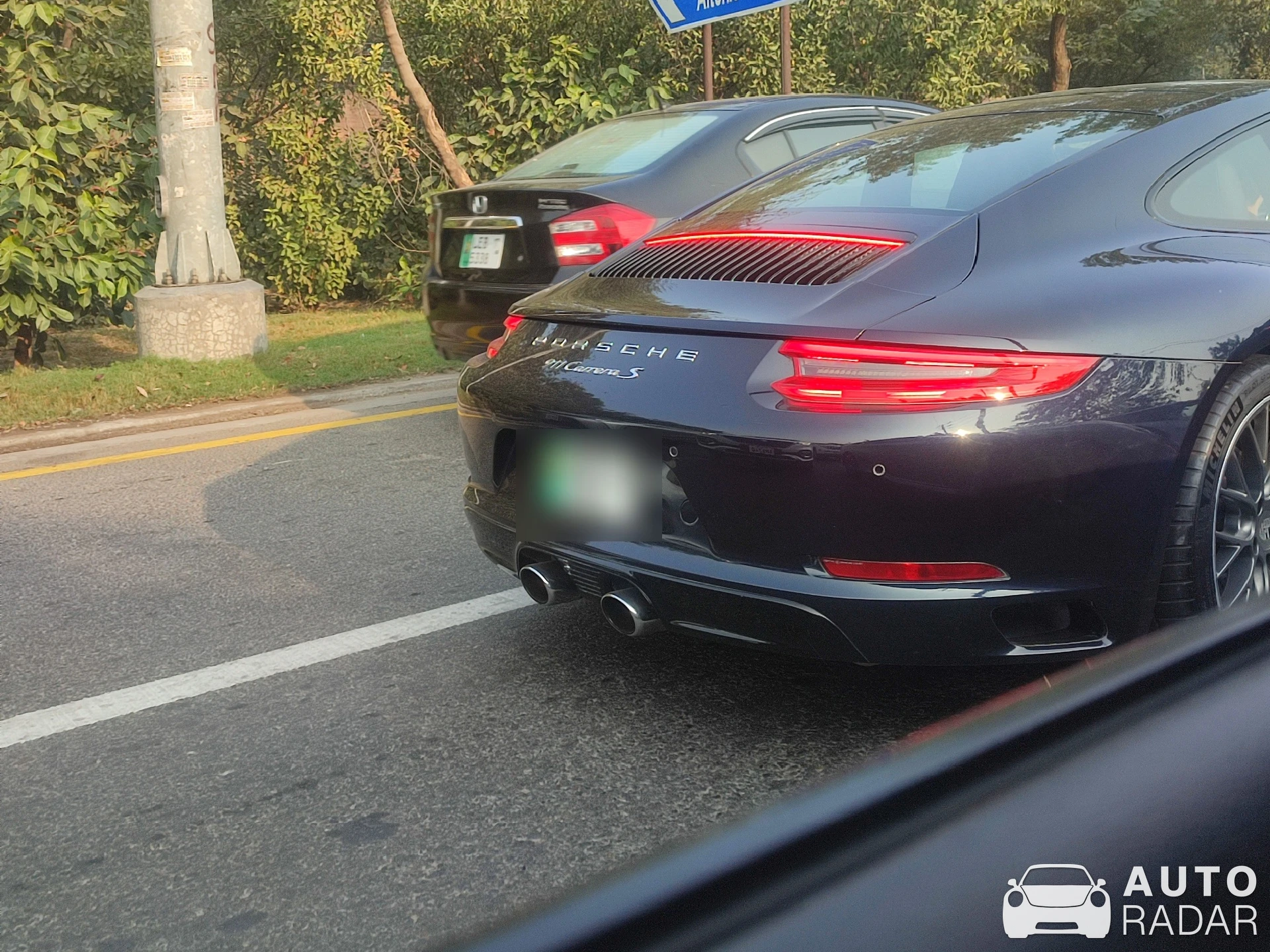 Porsche 991 Carrera S MkII spotted in Lahore, Pakistan