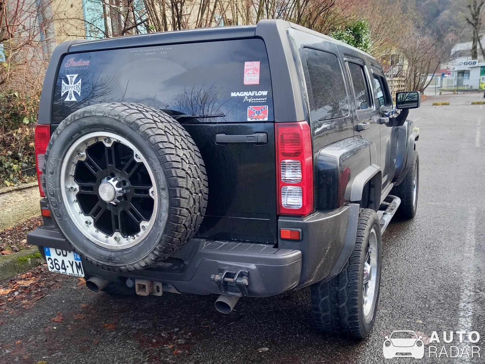 Hummer H3 spotted in Annecy, France