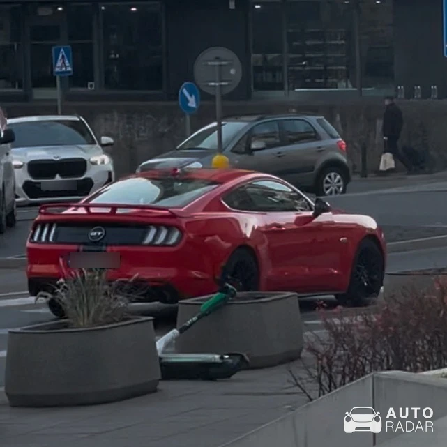 Ford Mustang GT spotted in Warsaw, Poland