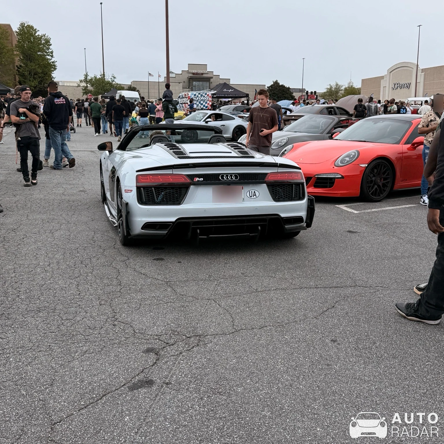 Audi R8 V10 Plus Spyder 2017 spotted in Canton