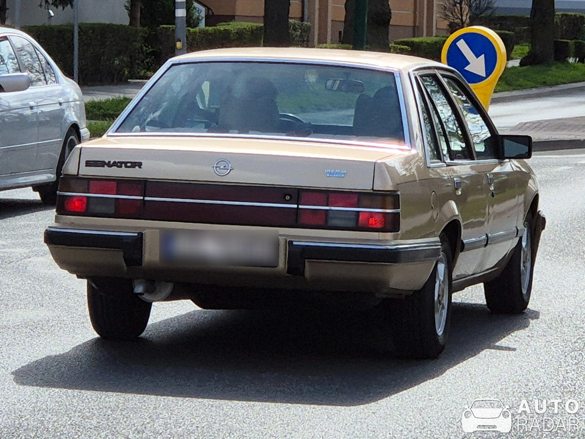 Opel Senator spotted in Złotoryja