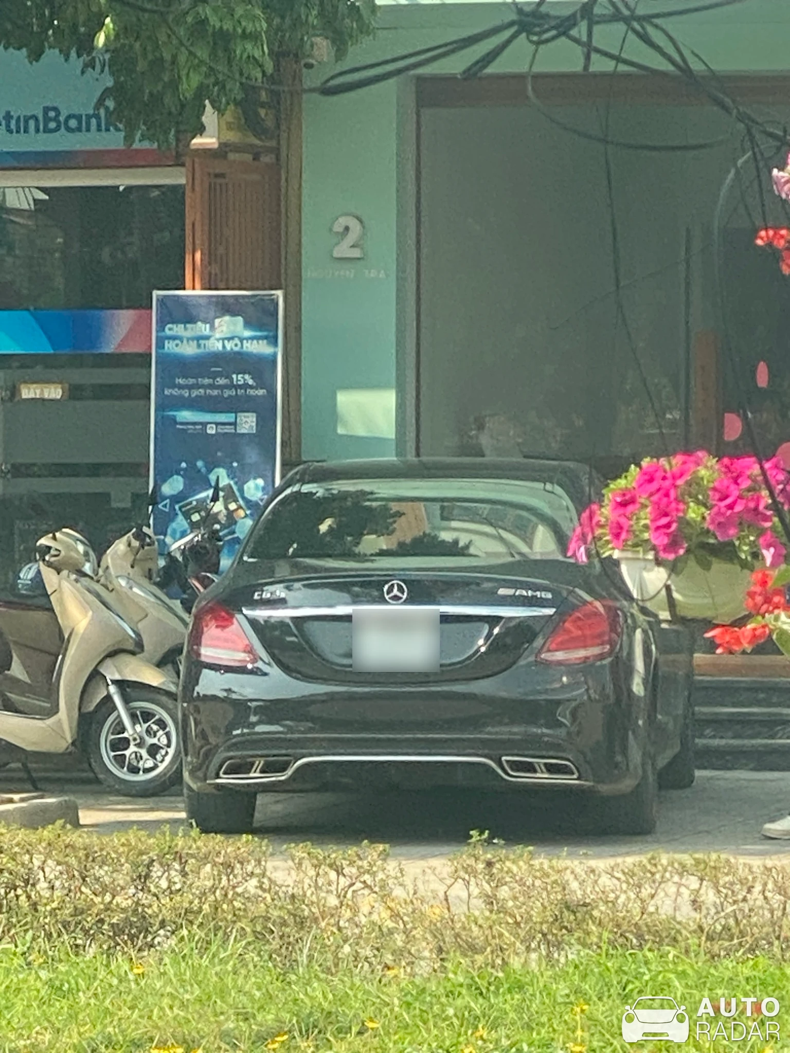 Mercedes-AMG C 63 W205 spotted in Thành phố Vĩnh Yên