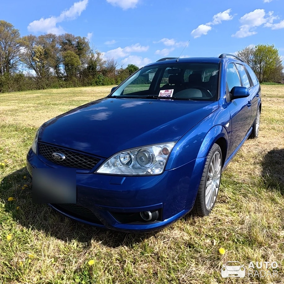 Ford Mondeo ST220 Estate spotted in Vernon