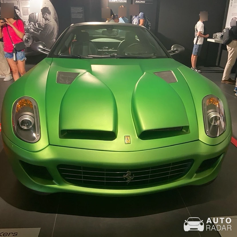 Ferrari 599 HY-KERS spotted in Maranello