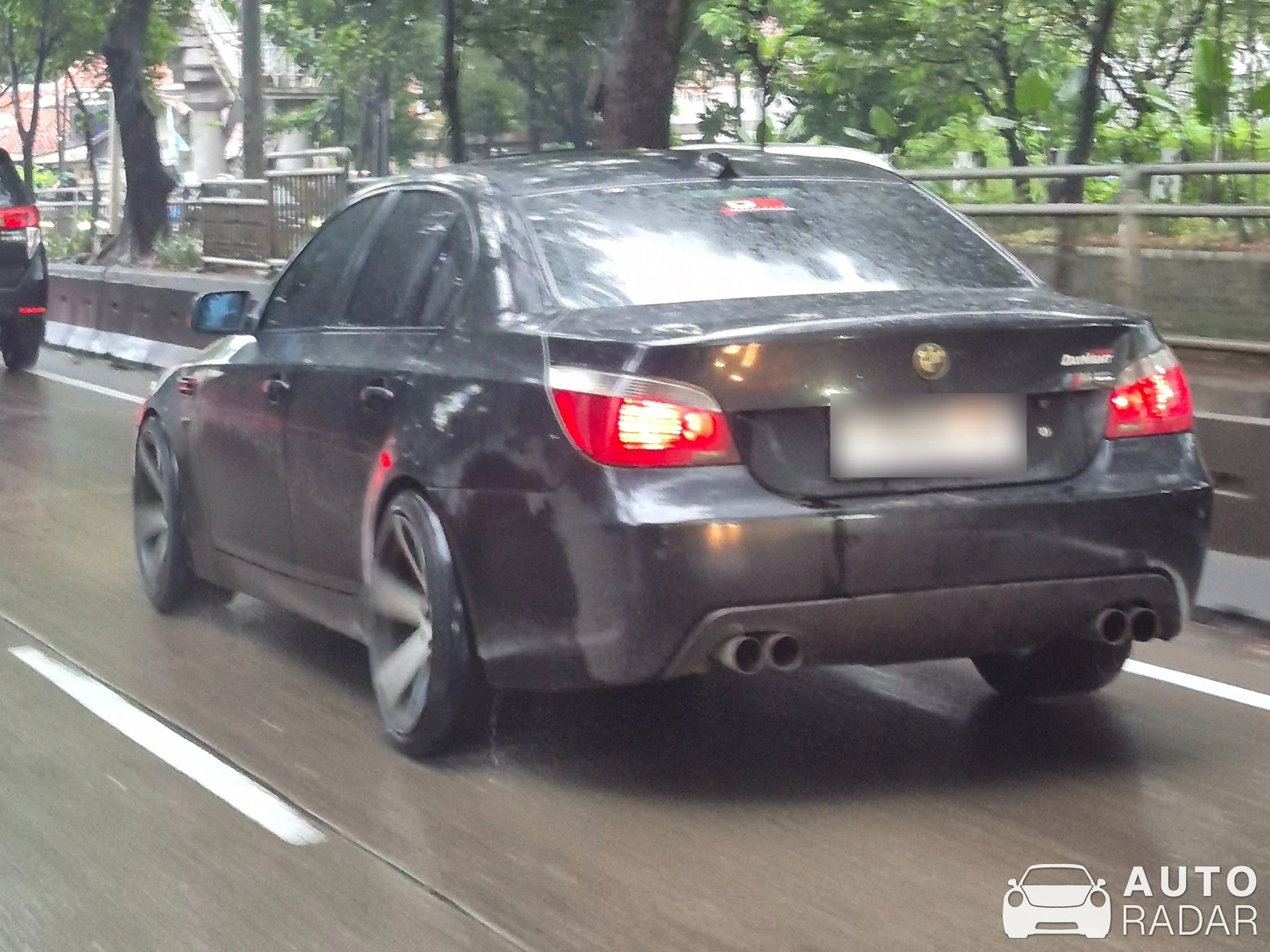BMW M5 E60 2005 spotted in Jakarta, Indonesia