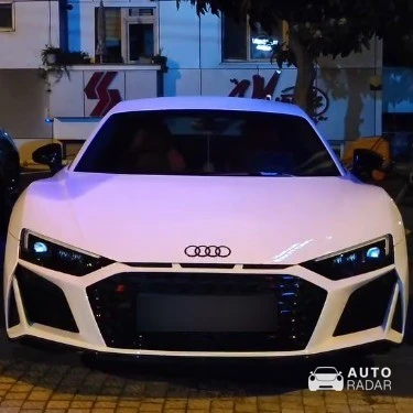 Audi R8 V10 spotted in Bakırköy, Türkiye