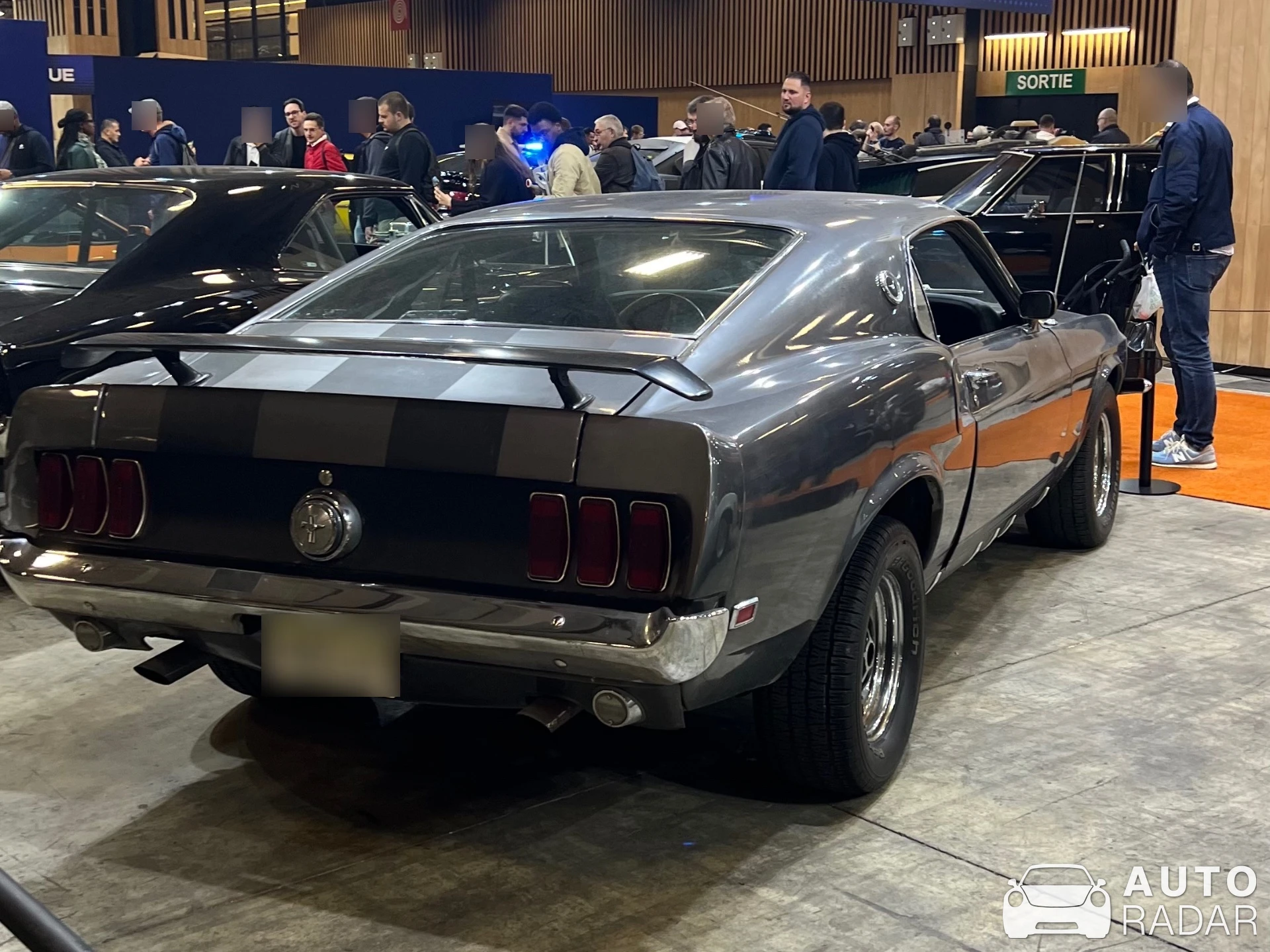 Ford Mustang Mach 1 1969 spotted in Paris, France