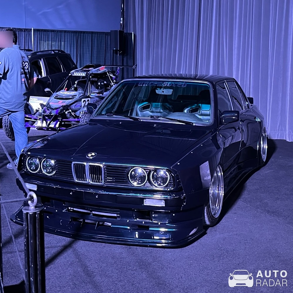 BMW 5 Series E28 spotted in Montréal, Canada