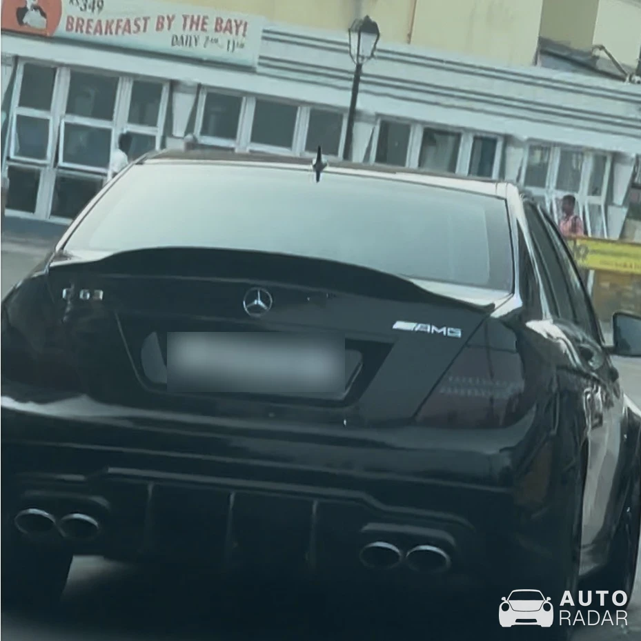 Mercedes-AMG C 63 Coupé W204 spotted in Mumbai, India