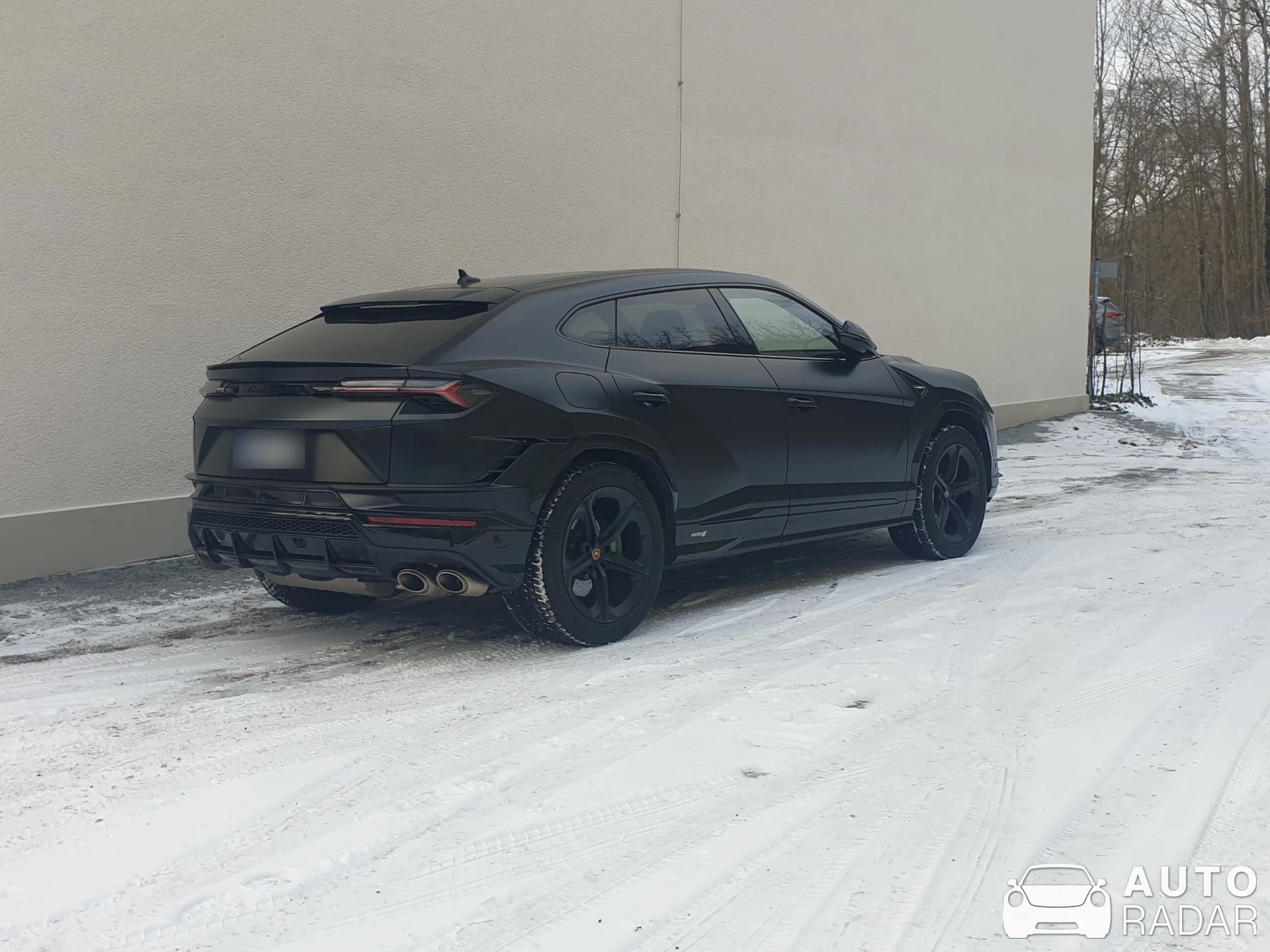 Lamborghini Urus S spotted in Dresden, Germany