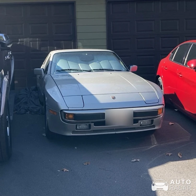 Porsche 944 Turbo spotted in Roanoke