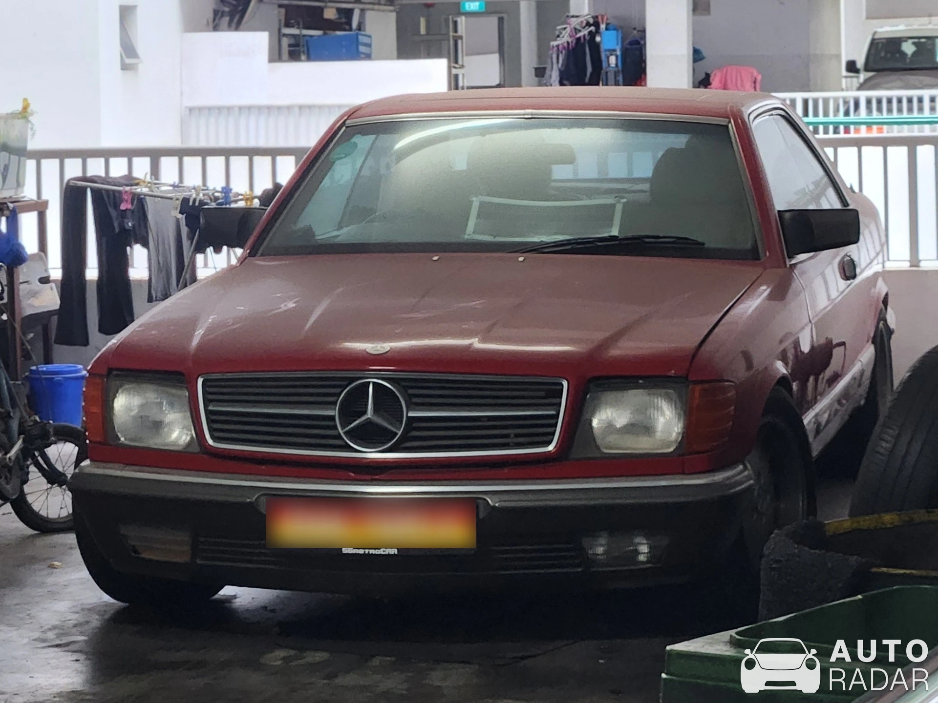 Mercedes-Benz 380 SE spotted in Singapore