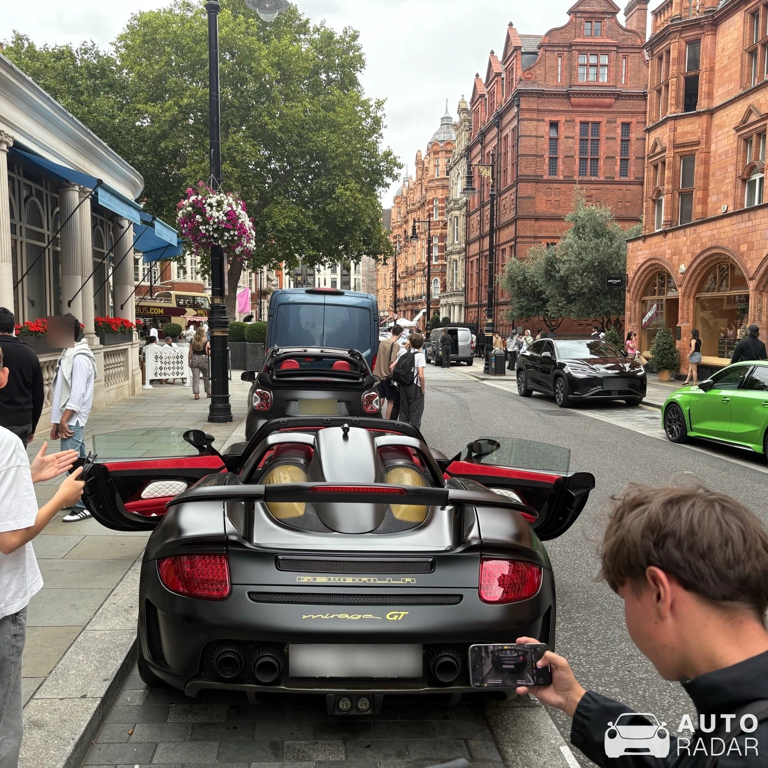 Gemballa Mirage GT Gold Edition spotted in London