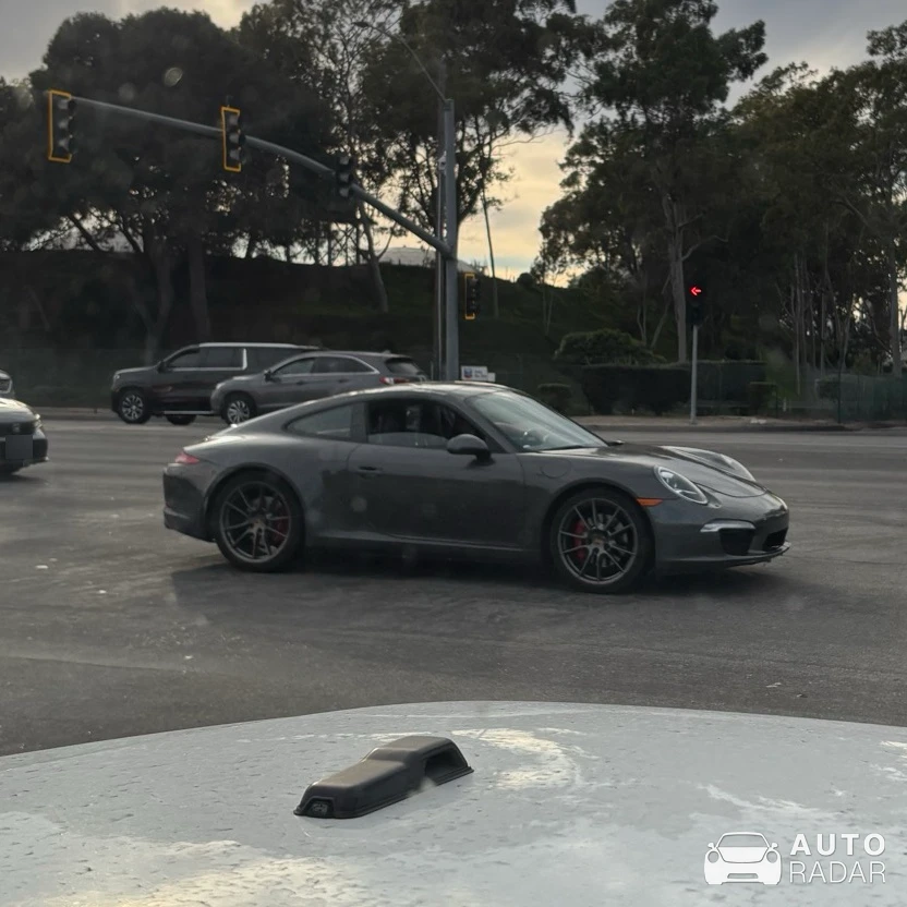 Porsche 991 Carrera S MkI spotted in El Segundo, United States