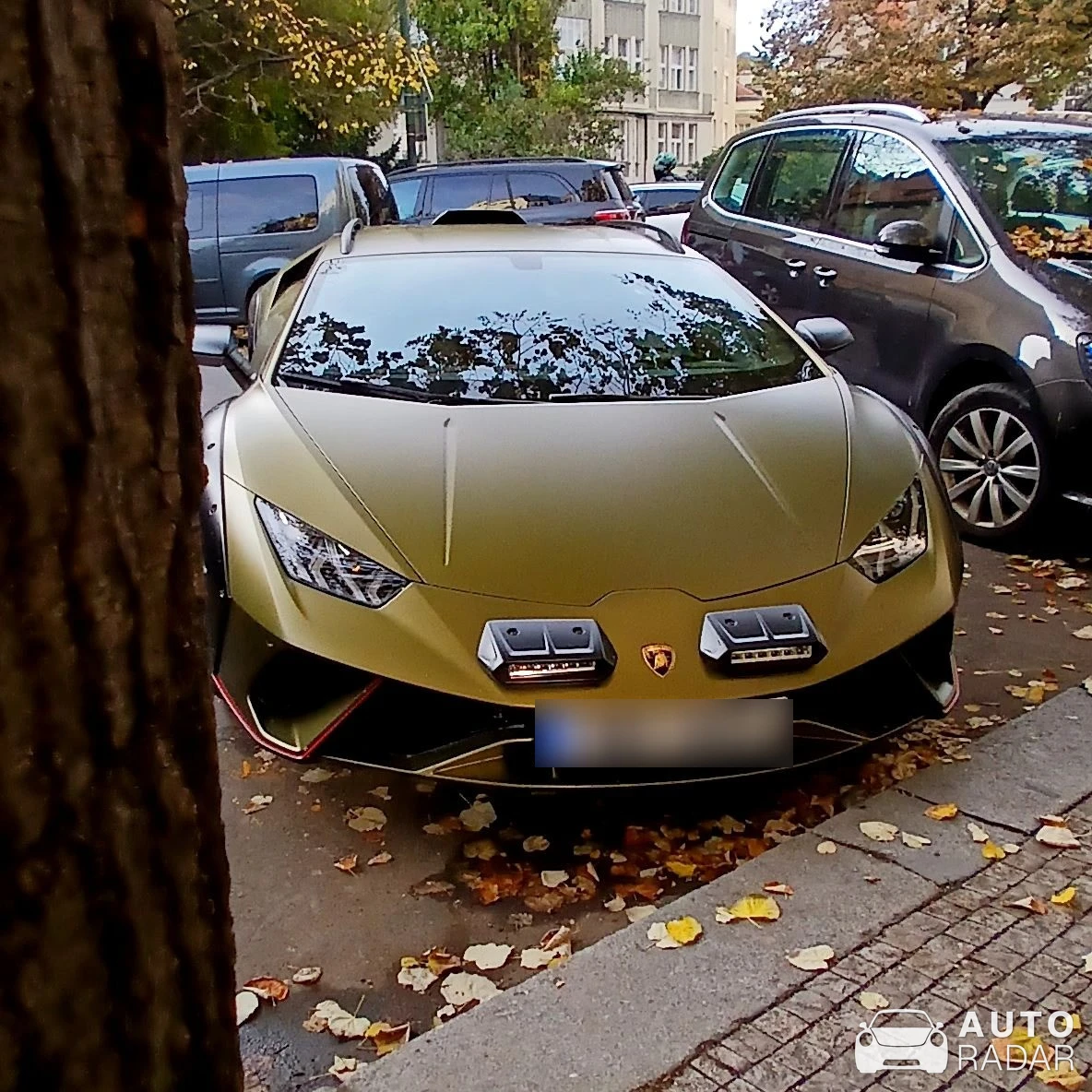 Lamborghini Huracán LP610-4 Sterrato spotted in Praha 1, Česko