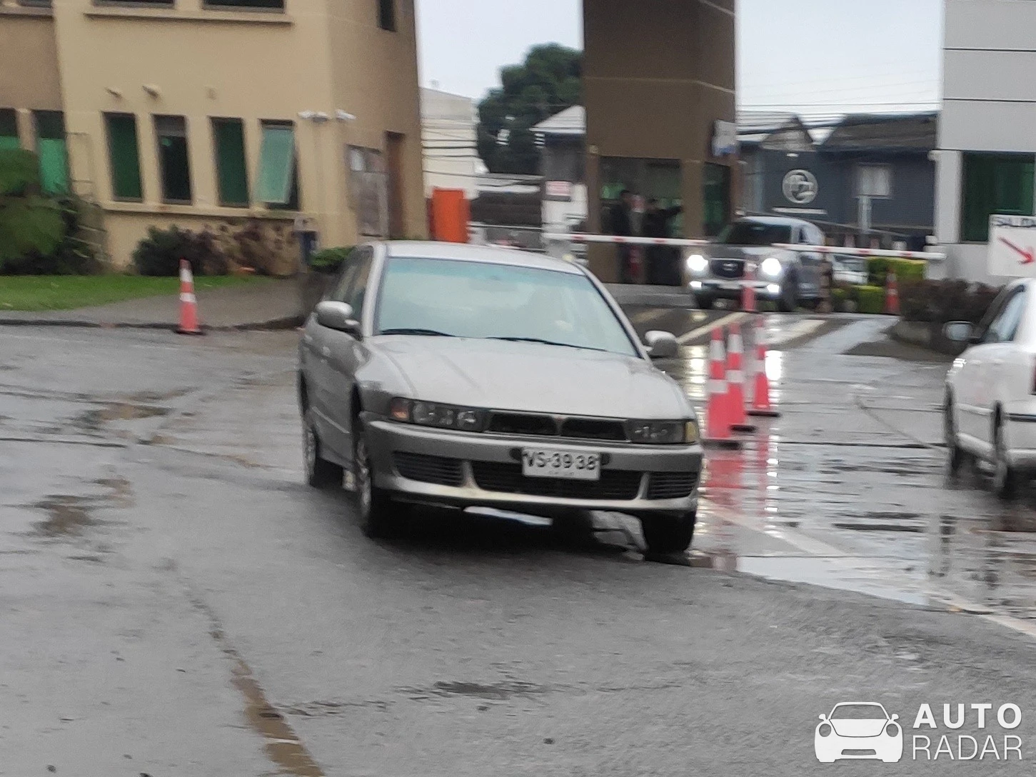 Mitsubishi Galant spotted in Concepción