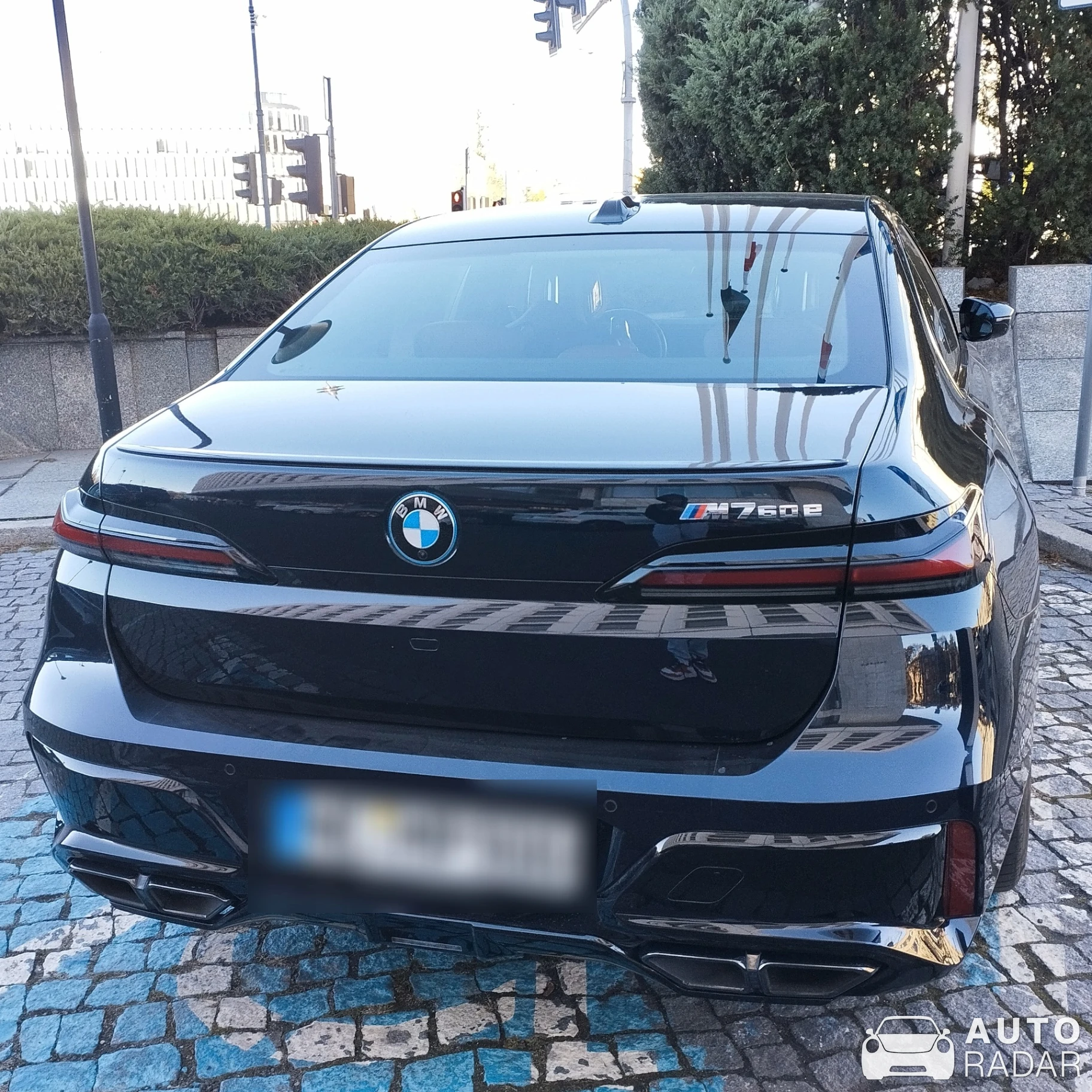 BMW M760e xDrive spotted in Warszawa, Poland