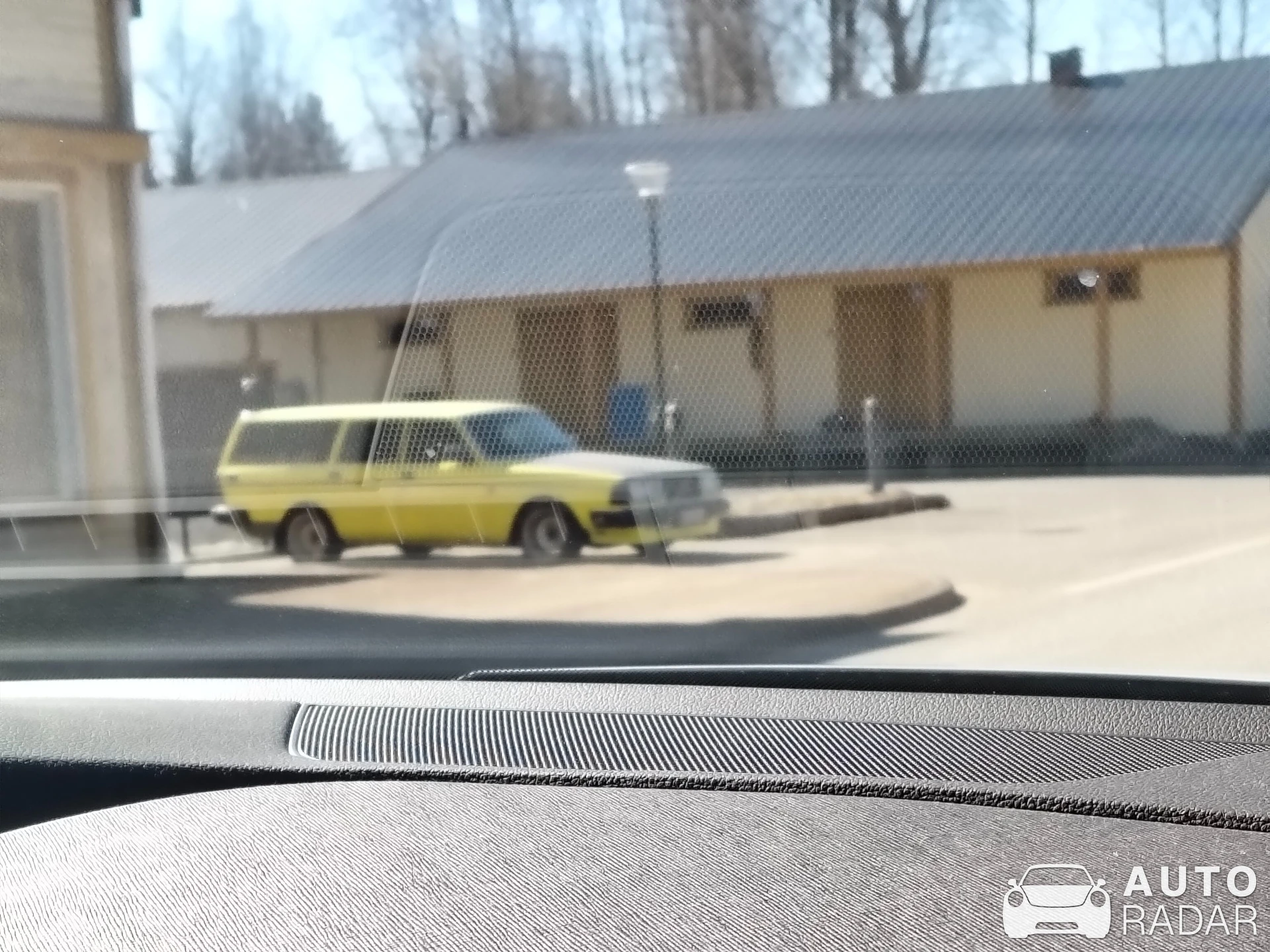 Volvo 245 spotted in Rutalahti