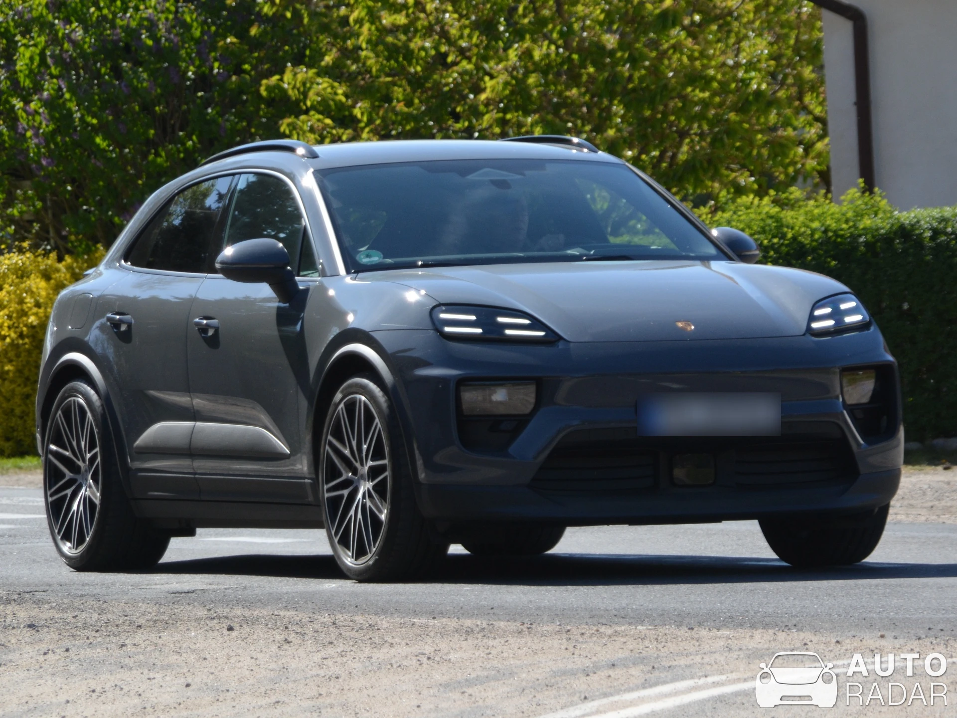 Porsche Macan EV 4S spotted in Bielanka