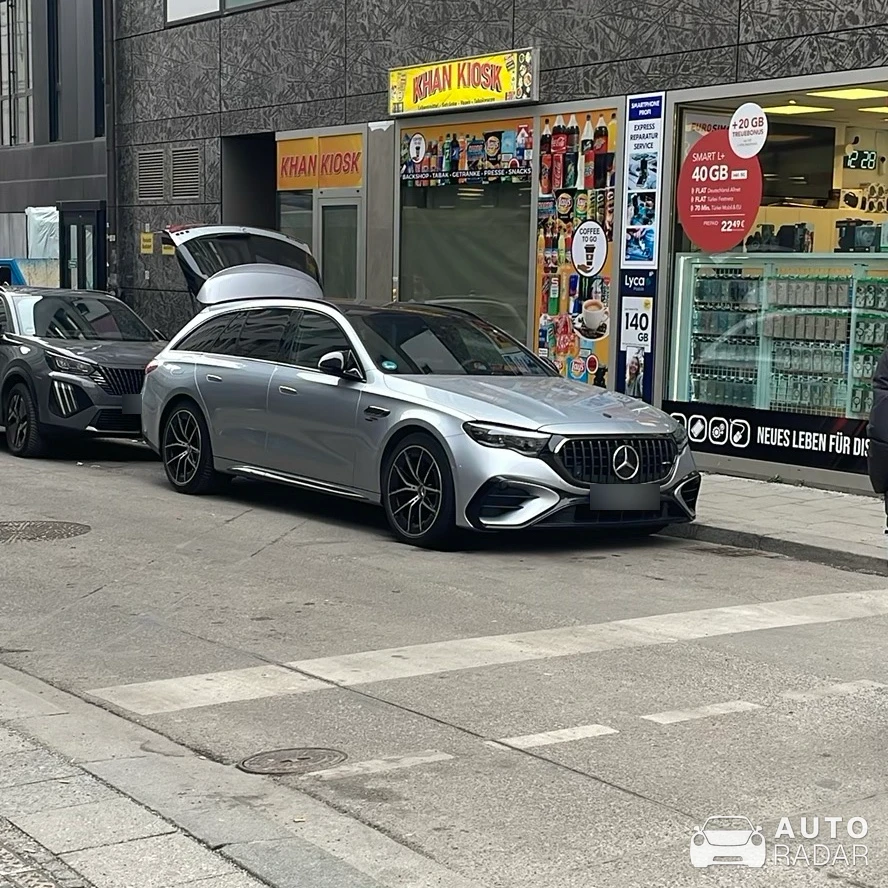 Mercedes-AMG E 53 Hybrid Estate S214 spotted in München, Deutschland