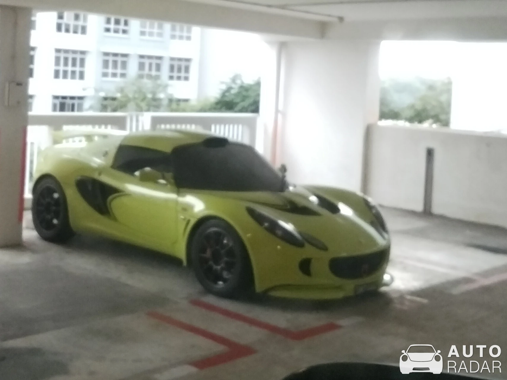 Lotus Exige S2 spotted in Singapore, Singapore