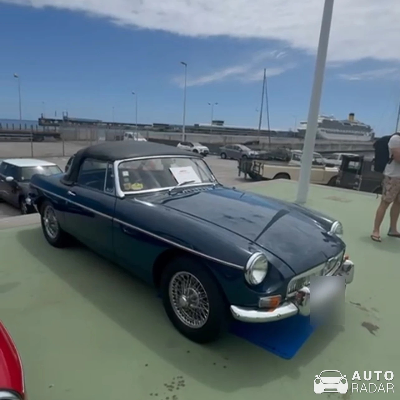 MG MGB spotted in Lisbon, Portugal