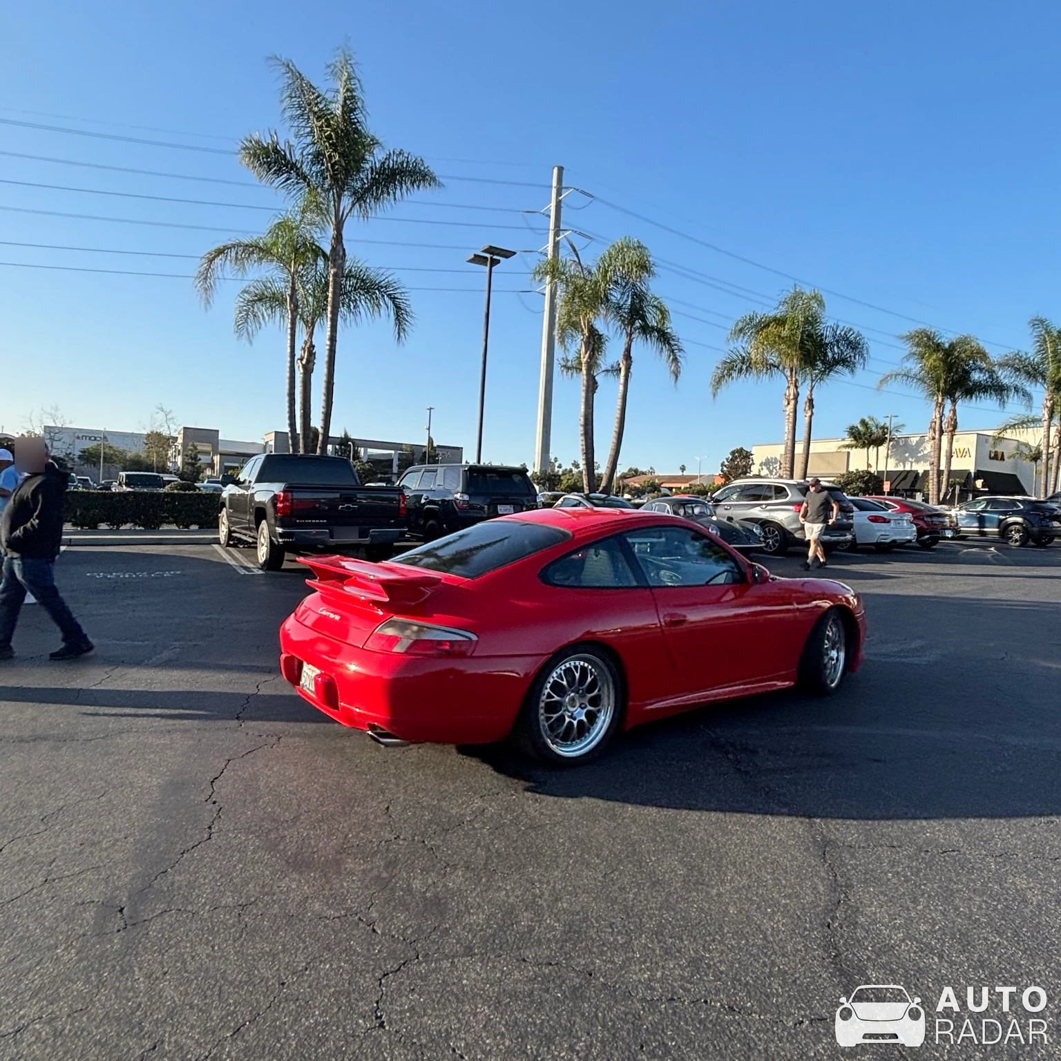 Porsche 996 Carrera spotted in El Segundo, United States