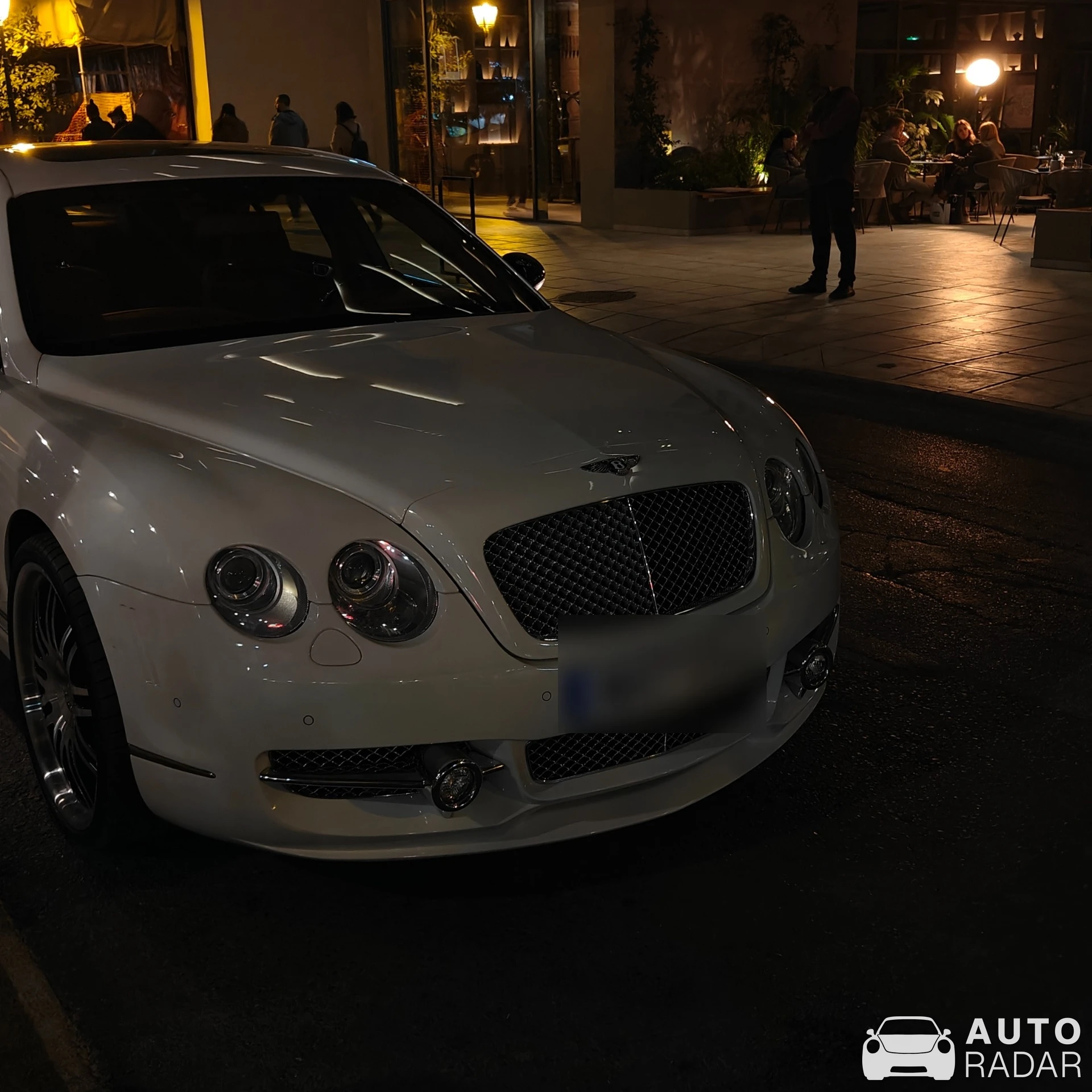 Bentley Continental Flying Spur spotted in Θεσσαλονίκη, Ελλάδα
