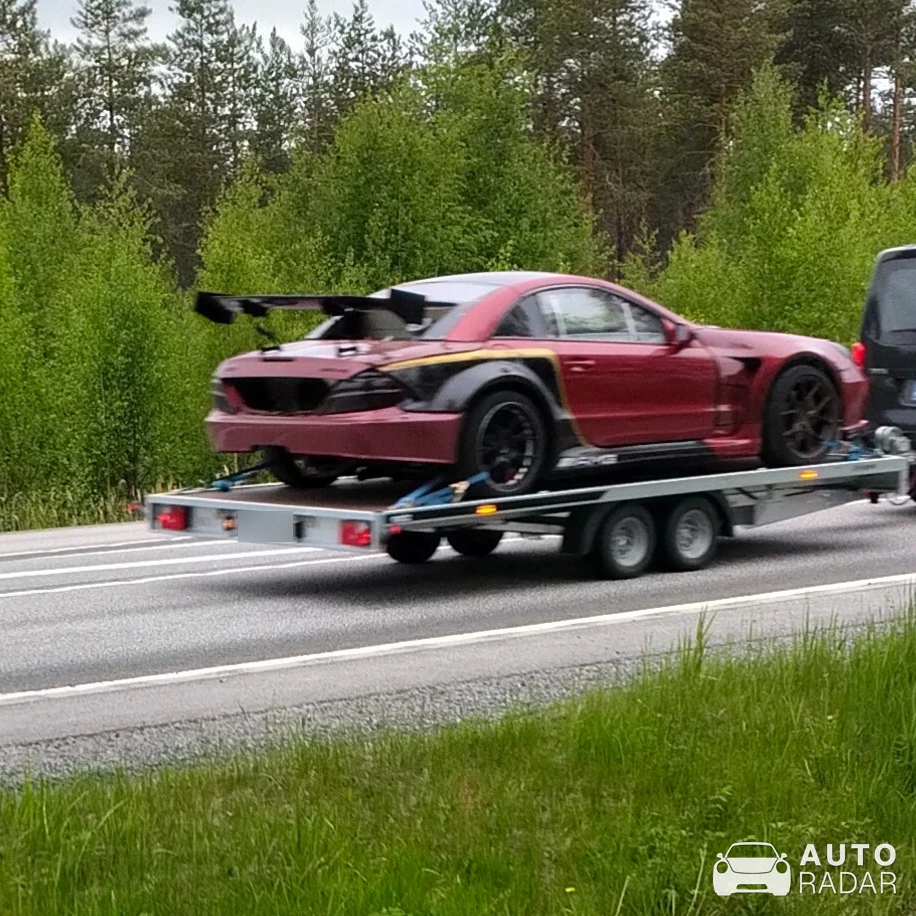 Mercedes-Benz SL 65 AMG Black Series spotted in Leivonmäki