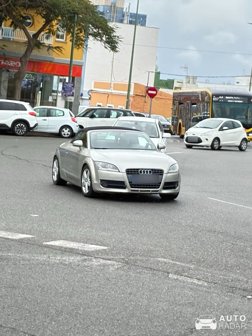 Audi TT Roadster spotted