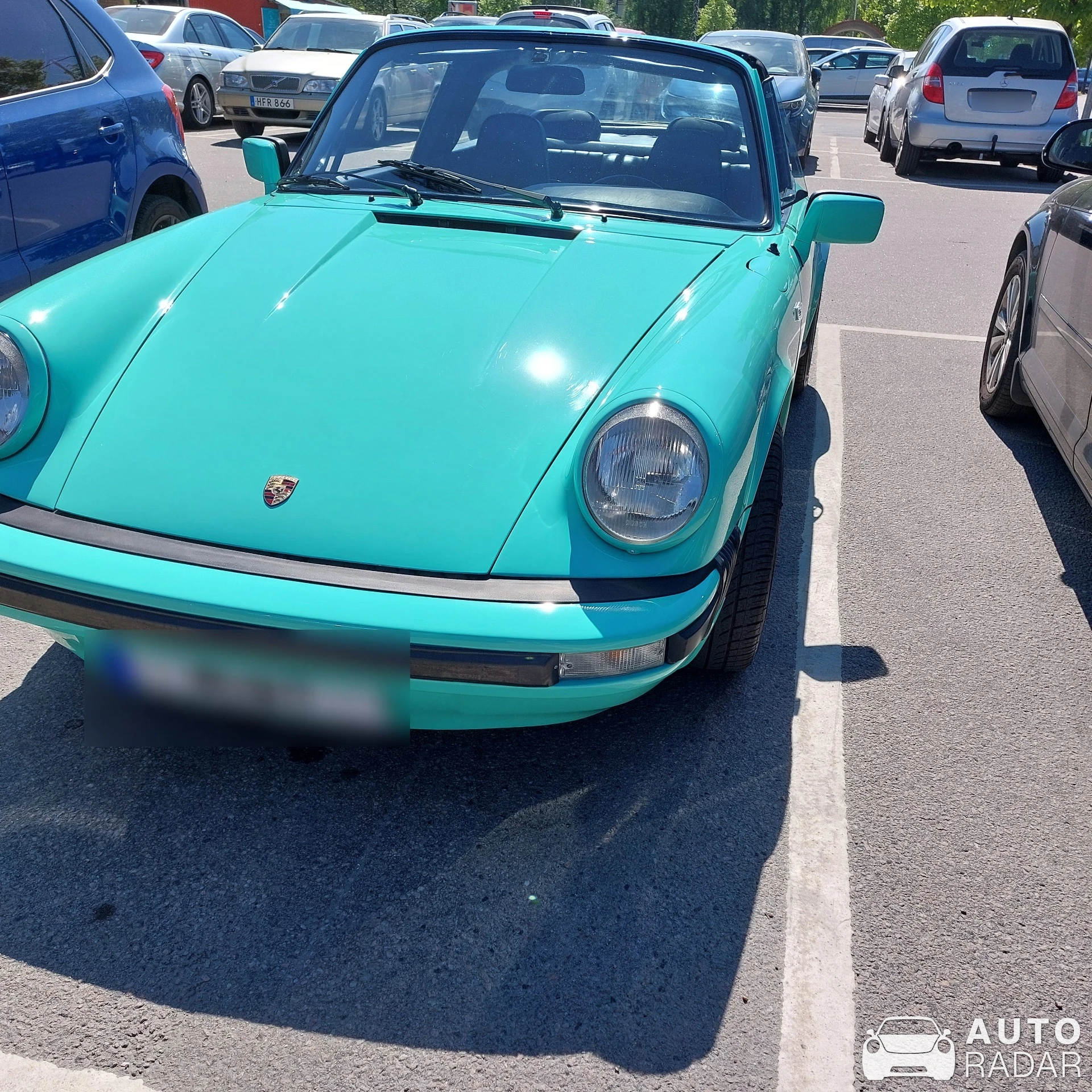 Porsche 911 S spotted in Borås, Sweden