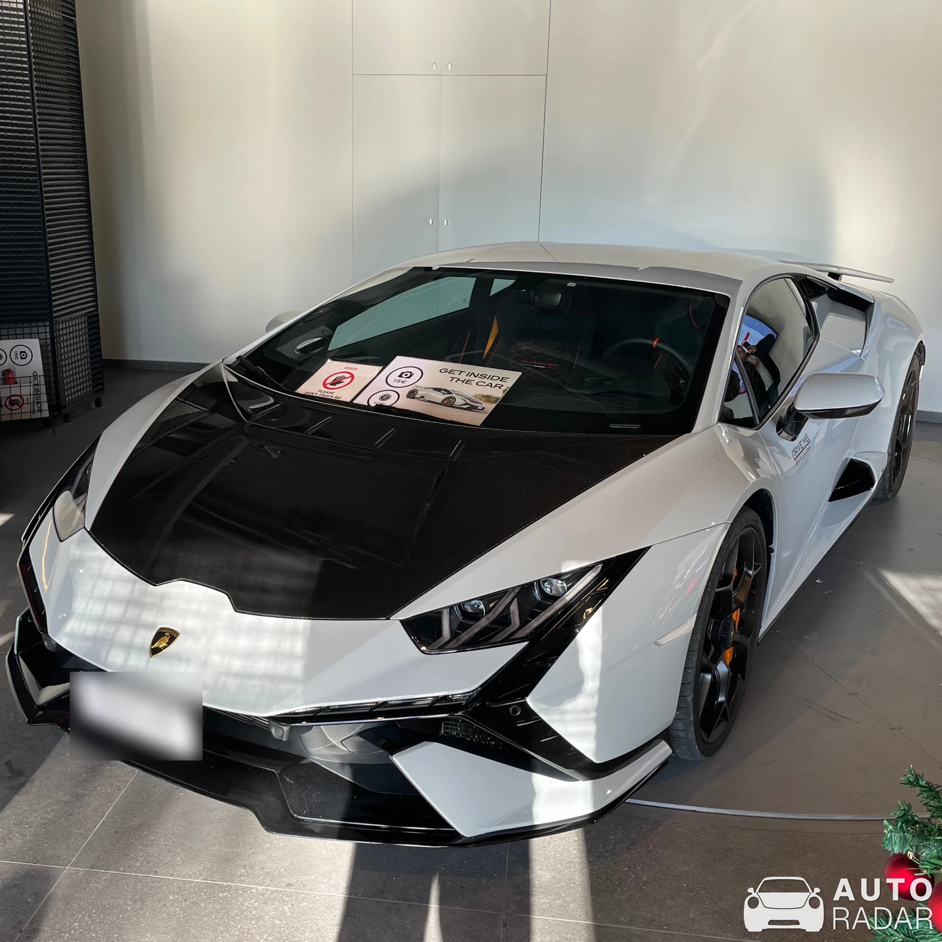 Lamborghini Huracán LP640-2 Tecnica spotted in Barcelona, Španělsko
