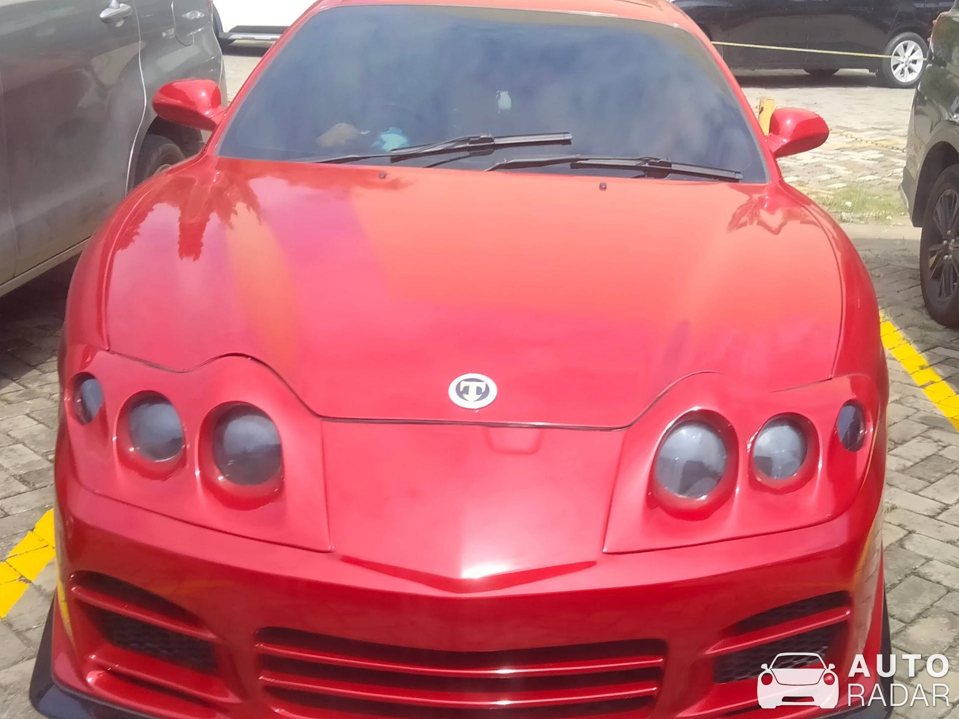 Hyundai Tiburon spotted in Jakarta Utara, Indonesia