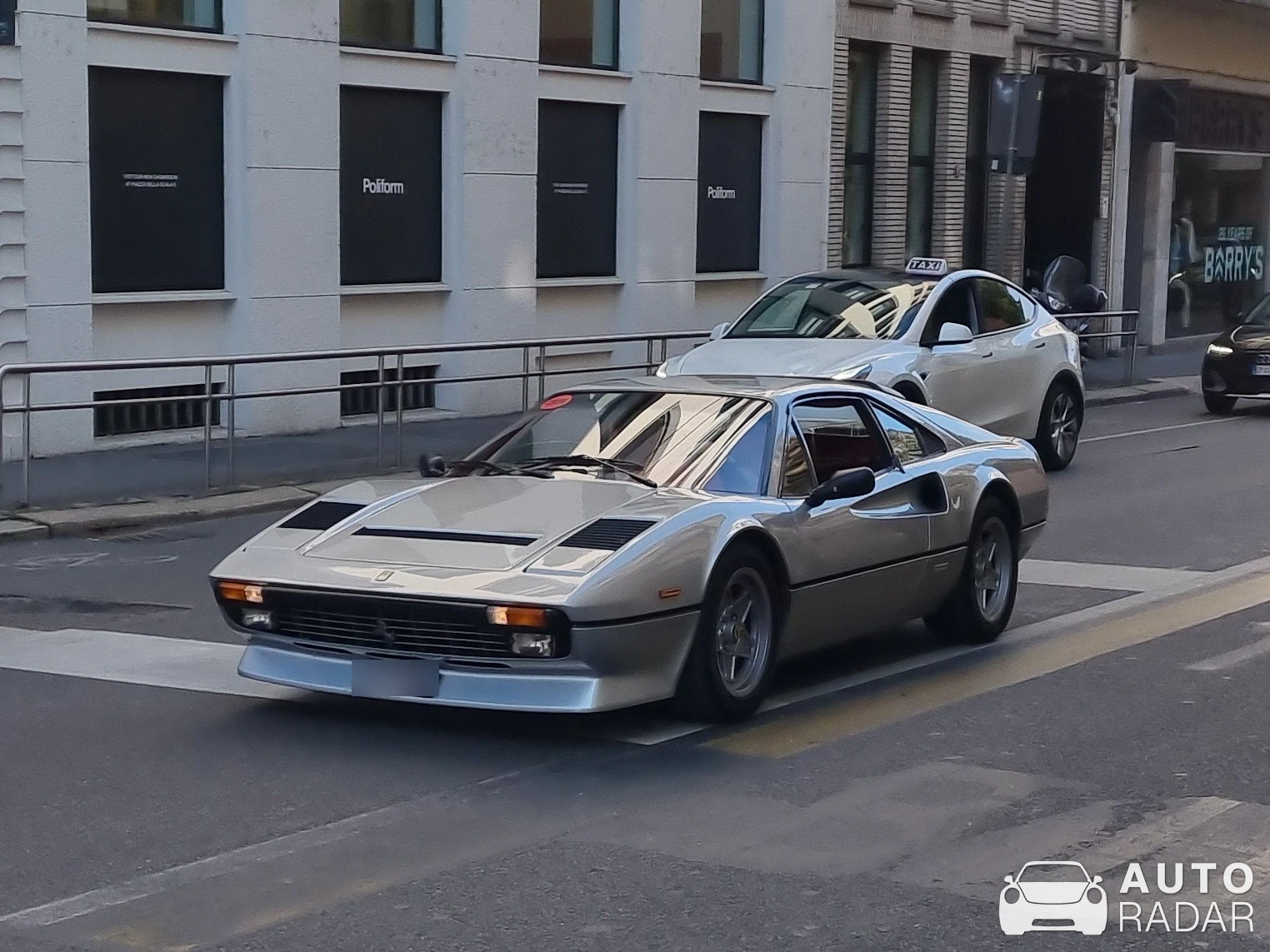 Ferrari 308 GTB Quattrovalvole spotted in Milano