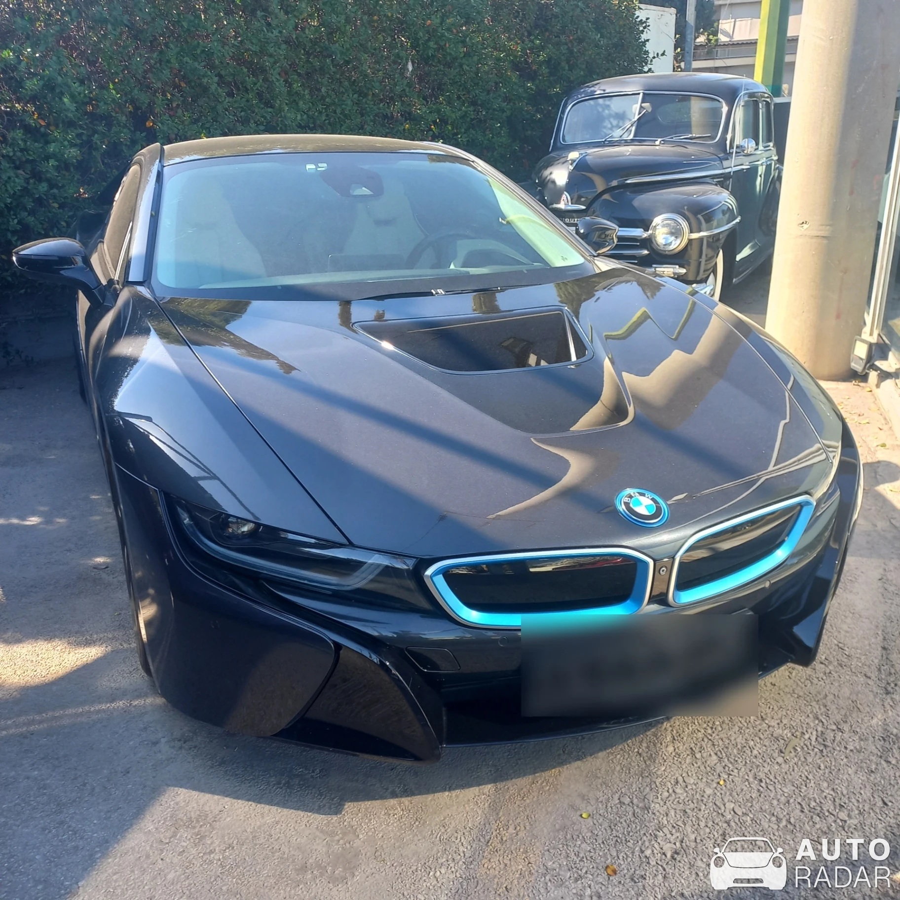 BMW i8 spotted in Voula, Greece