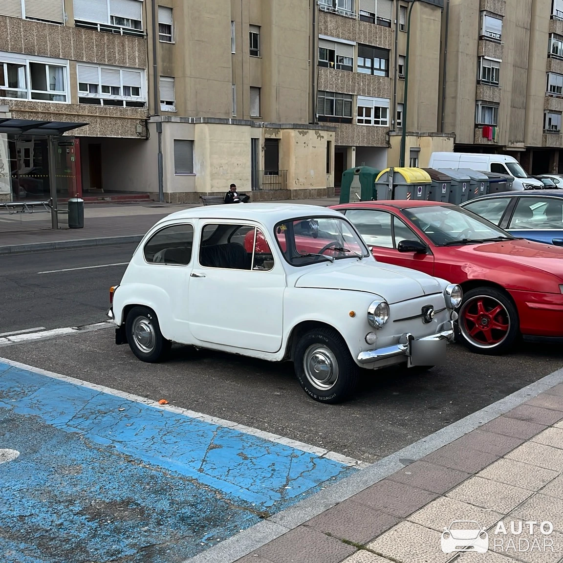 SEAT 600 spotted in Valladolid