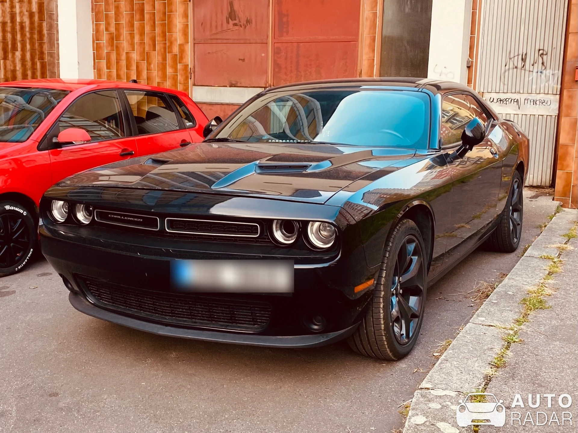 Dodge Challenger spotted in Praha 12, Česko