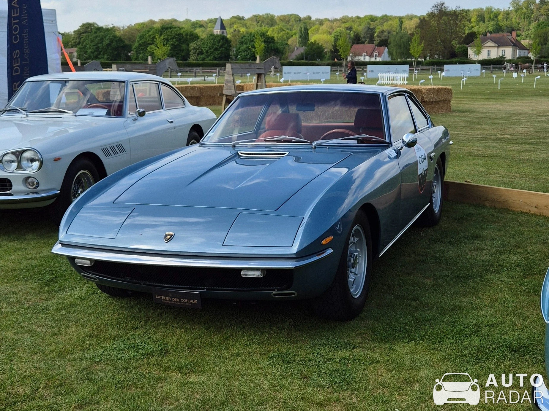 Lamborghini Islero 400 spotted in Apremont