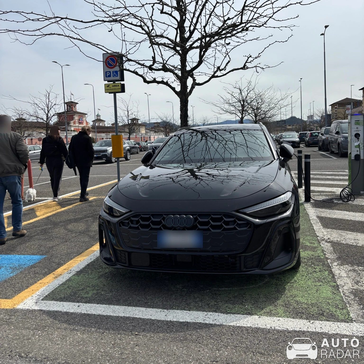 Audi Q6 E-Tron spotted