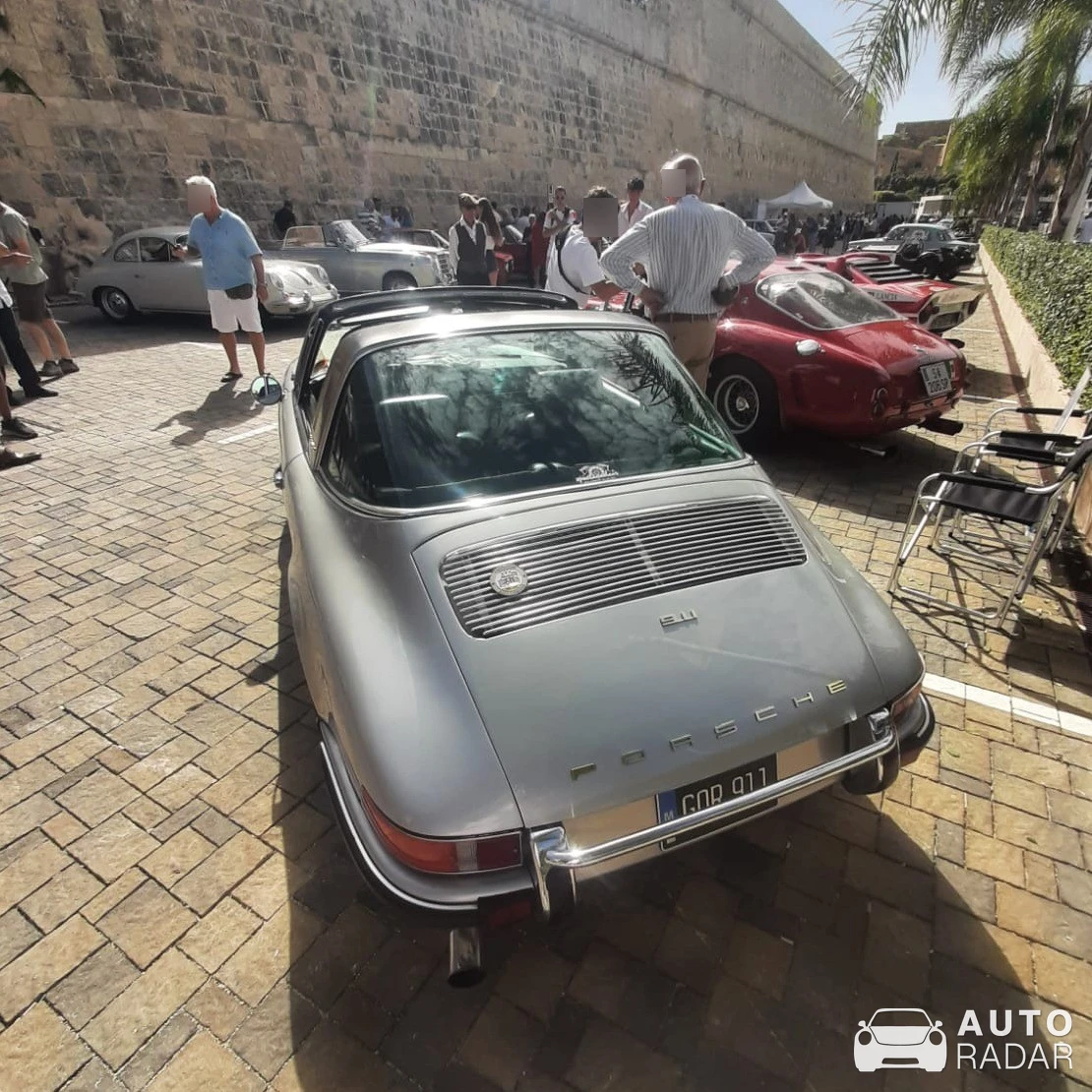 Porsche 911 S spotted in Pietà, Malta
