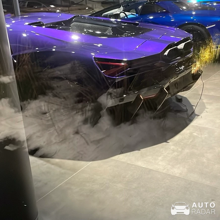 Lamborghini Revuelto spotted in Hamburg, Deutschland
