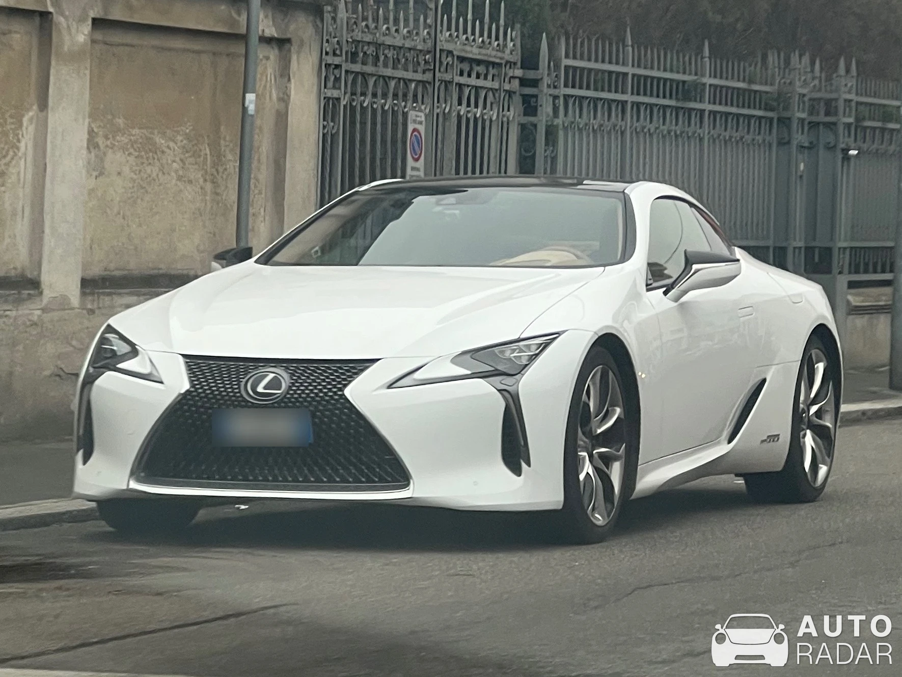 Lexus LC 500h spotted in Vigevano, Italia